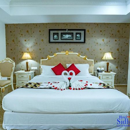 Hotel Sidhartha Chalakudy Kizhake Chālakudi Dış mekan fotoğraf