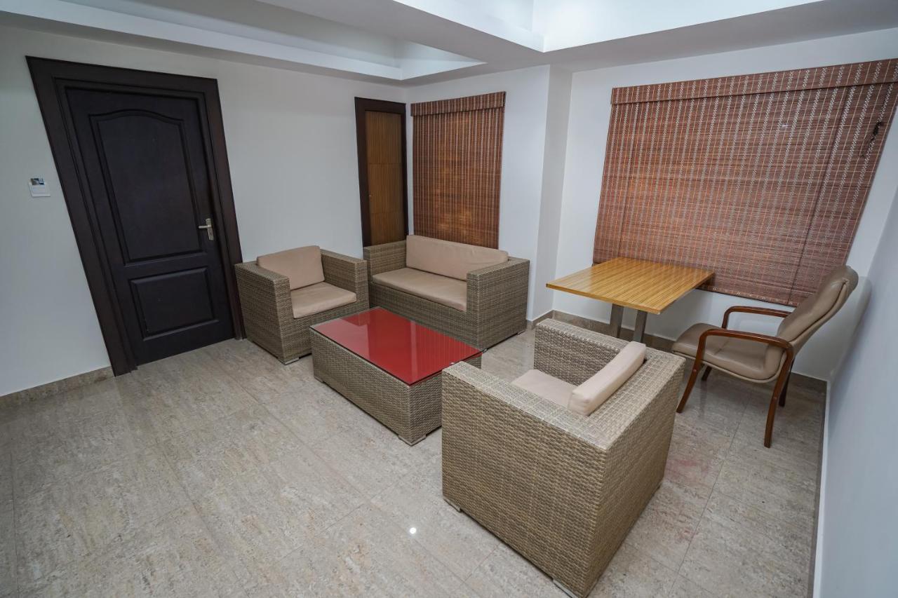Hotel Sidhartha Chalakudy Kizhake Chālakudi Dış mekan fotoğraf